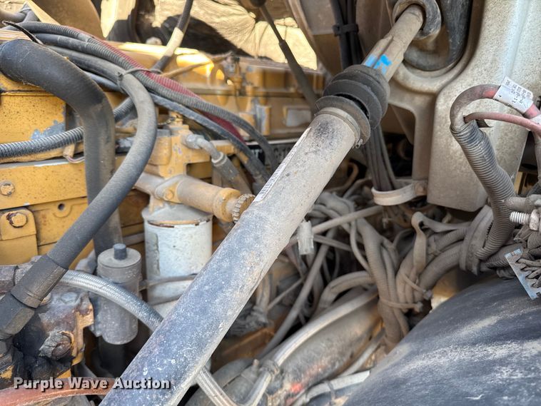 image for item EA1890 2004 Sterling Truck L9500 Series dump truck