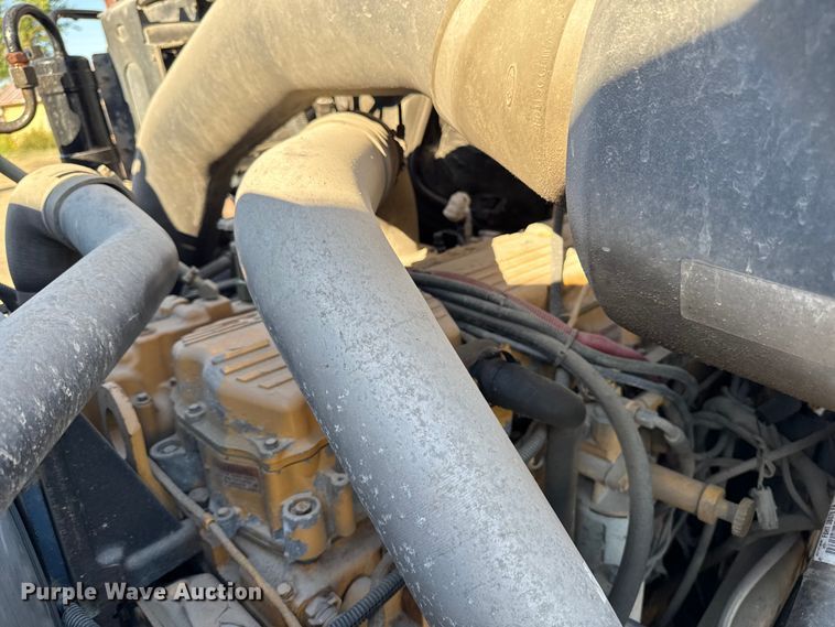 image for item EA1890 2004 Sterling Truck L9500 Series dump truck