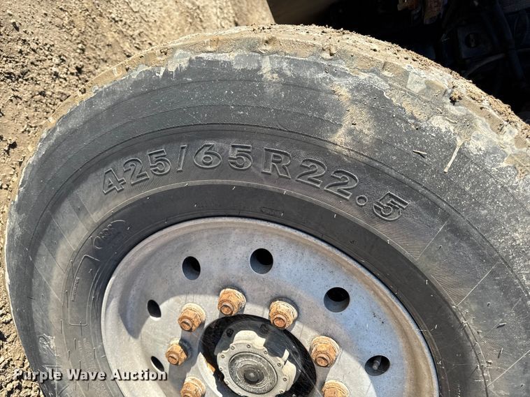 image for item EA1890 2004 Sterling Truck L9500 Series dump truck