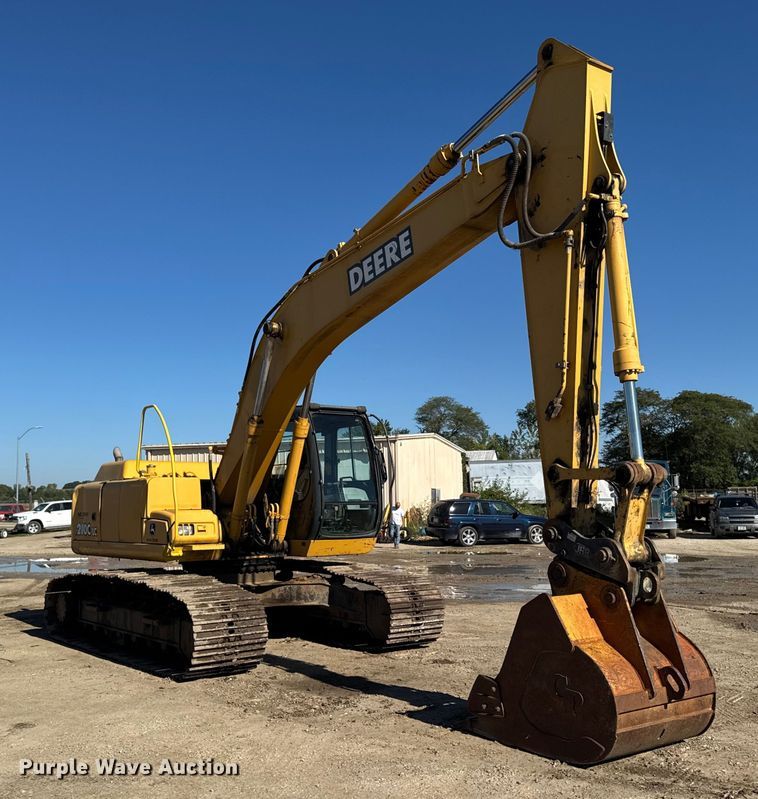 EXCAVADORA 2005 JOHN DEERE 200CLC