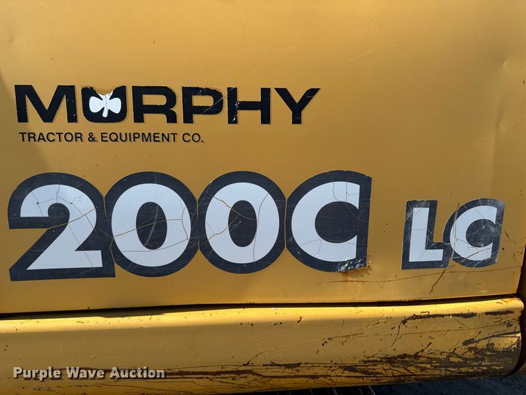 image for item EA1891 2005 John Deere 200C LC excavator