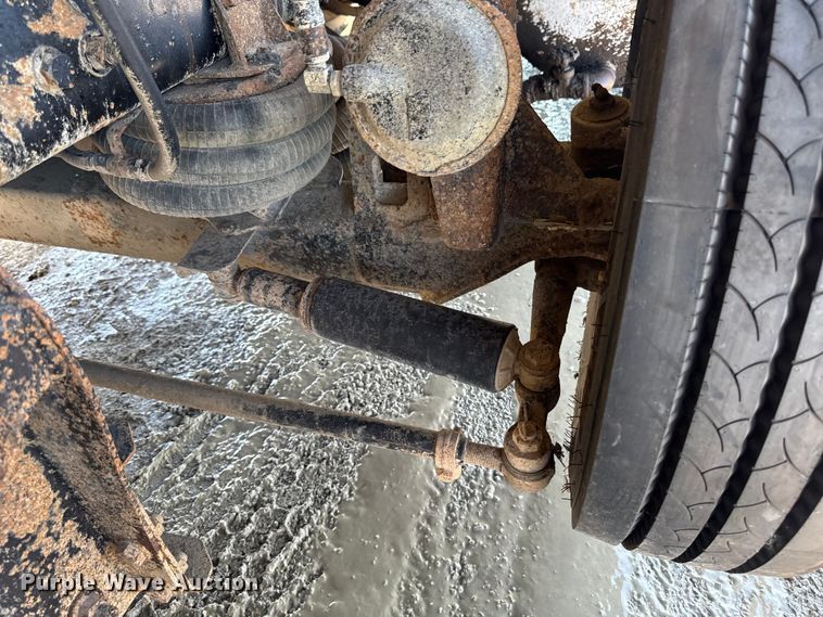 image for item EA1892 2007 Sterling L9500 dump truck