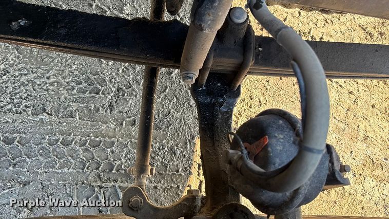 image for item EA1892 2007 Sterling L9500 dump truck