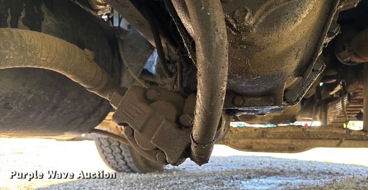 image for item EA1896 2000 Mack RD hook lift truck