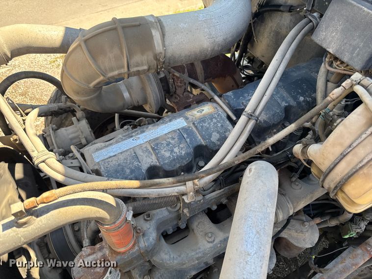 image for item EA1896 2000 Mack RD hook lift truck