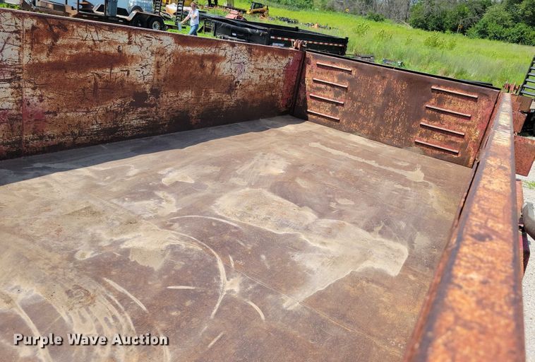 image for item EA2485 2004 Baker Built Trailer Works dump trailer