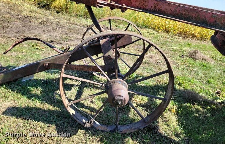 image for item EA2560 Pull type grader