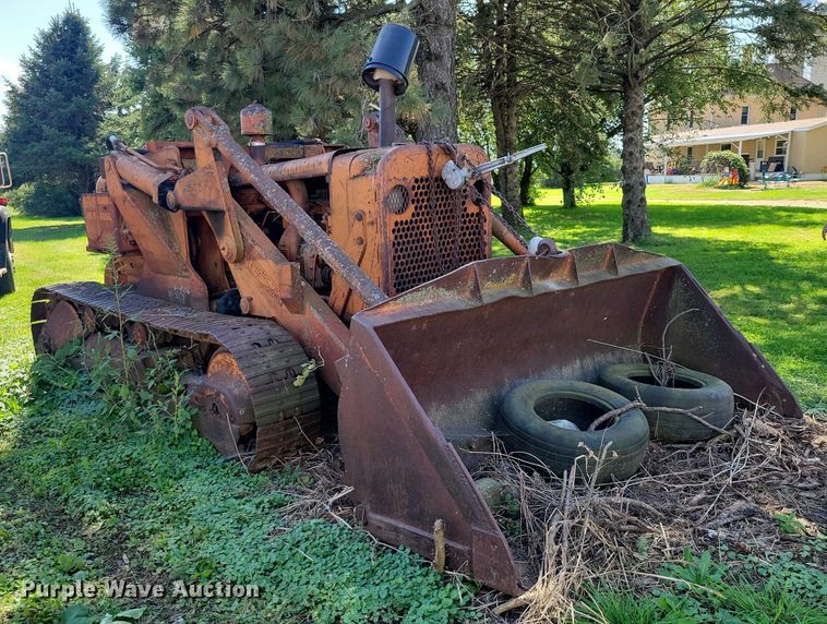 image for item EA2561 Allison Chalmers HD9 track loader