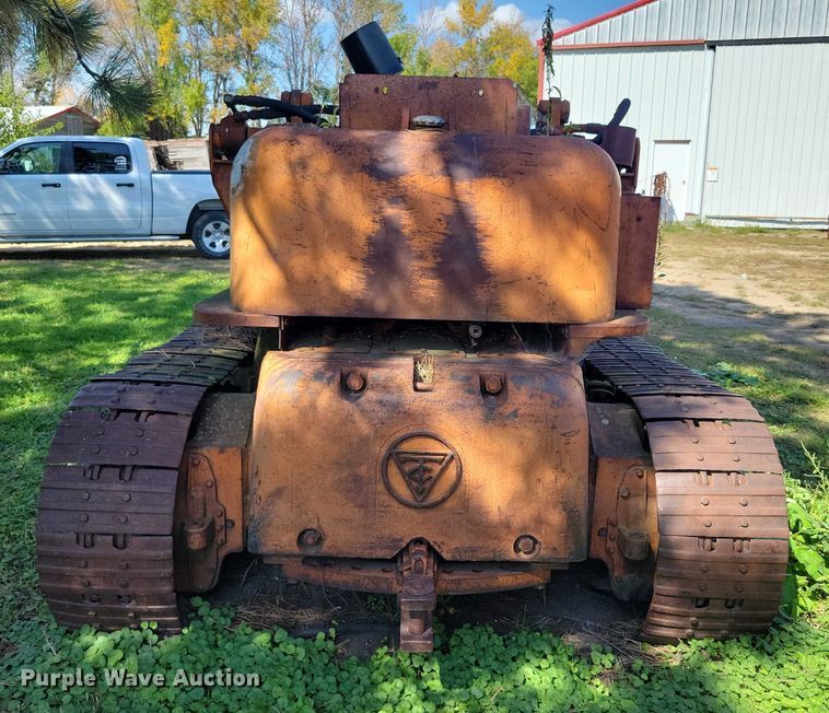 image for item EA2561 Allison Chalmers HD9 track loader