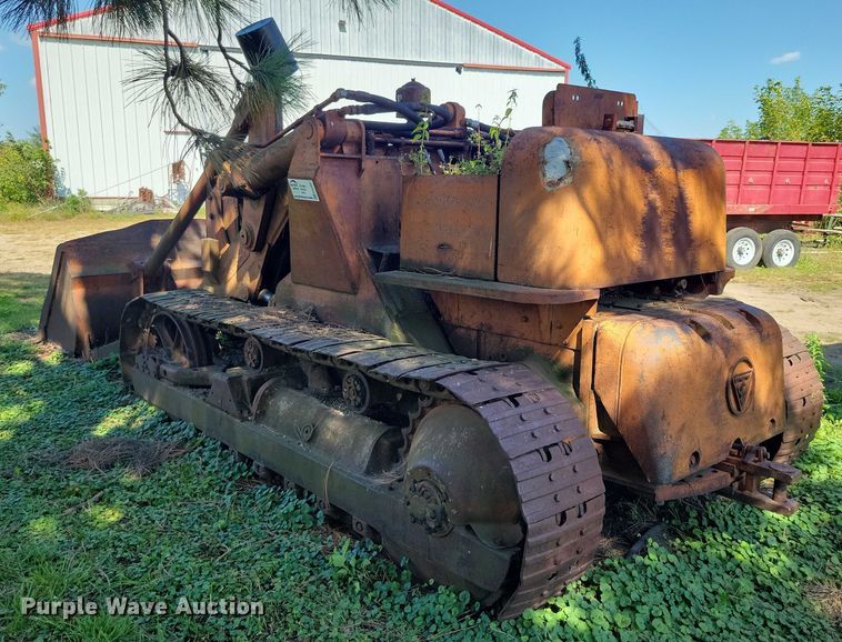 image for item EA2561 Allison Chalmers HD9 track loader