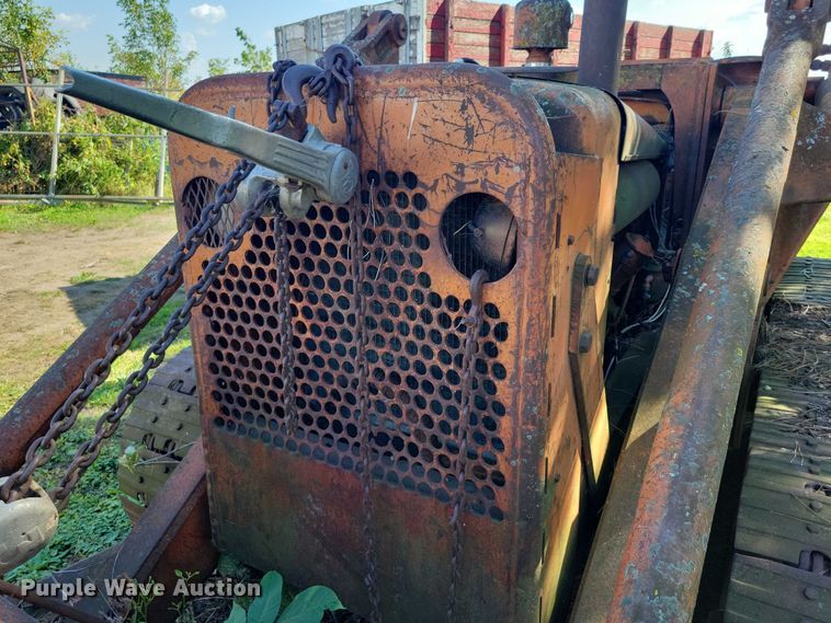 image for item EA2561 Allison Chalmers HD9 track loader