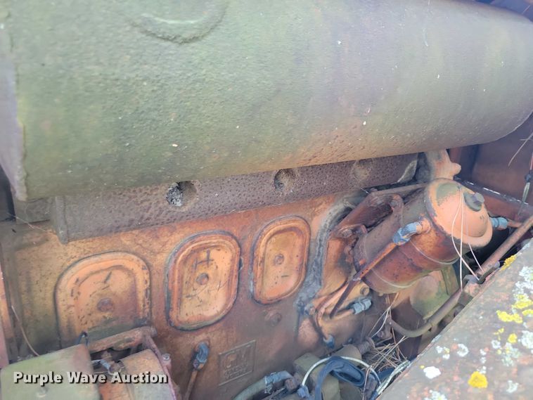 image for item EA2561 Allison Chalmers HD9 track loader