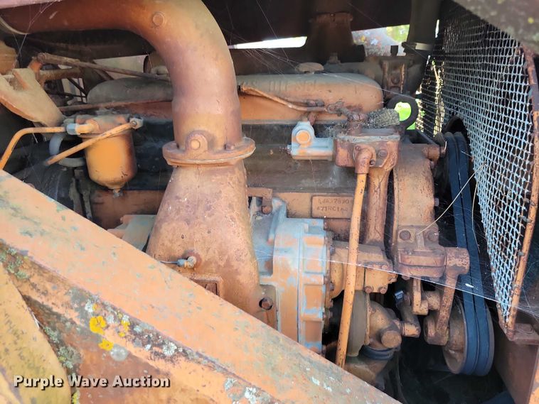 image for item EA2561 Allison Chalmers HD9 track loader