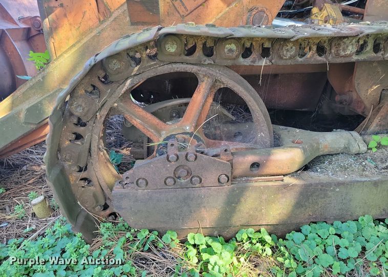 image for item EA2561 Allison Chalmers HD9 track loader