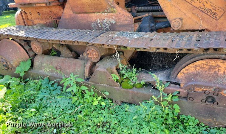 image for item EA2561 Allison Chalmers HD9 track loader