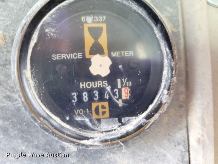 image for item EA2565 1983 Caterpillar D9L dozer