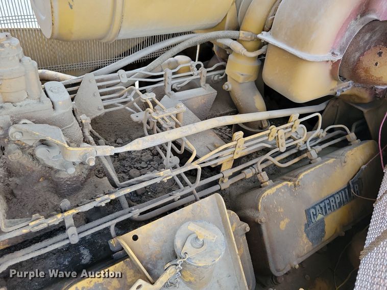 image for item EA2565 1983 Caterpillar D9L dozer