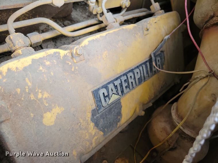 image for item EA2565 1983 Caterpillar D9L dozer