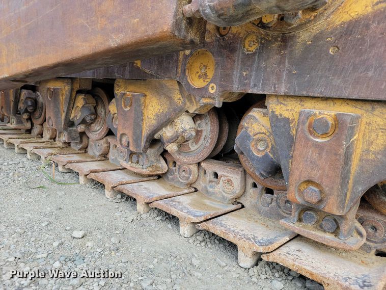 image for item EA2565 1983 Caterpillar D9L dozer