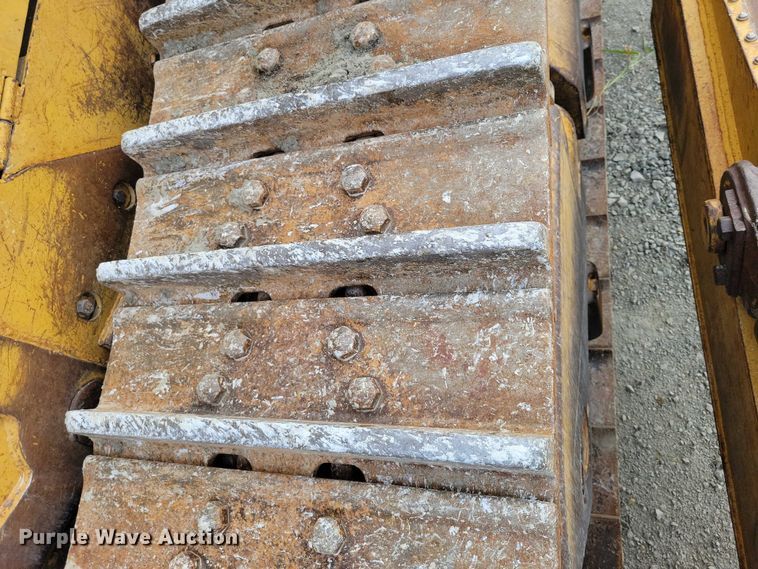 image for item EA2565 1983 Caterpillar D9L dozer