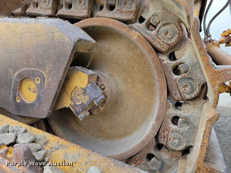 image for item EA2565 1983 Caterpillar D9L dozer