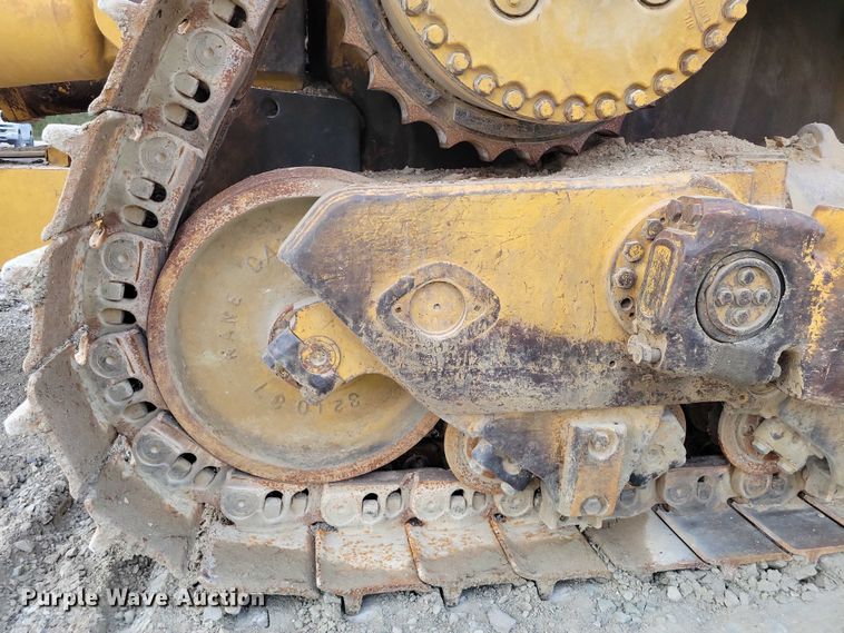 image for item EA2565 1983 Caterpillar D9L dozer