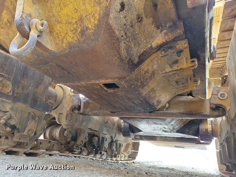 image for item EA2565 1983 Caterpillar D9L dozer