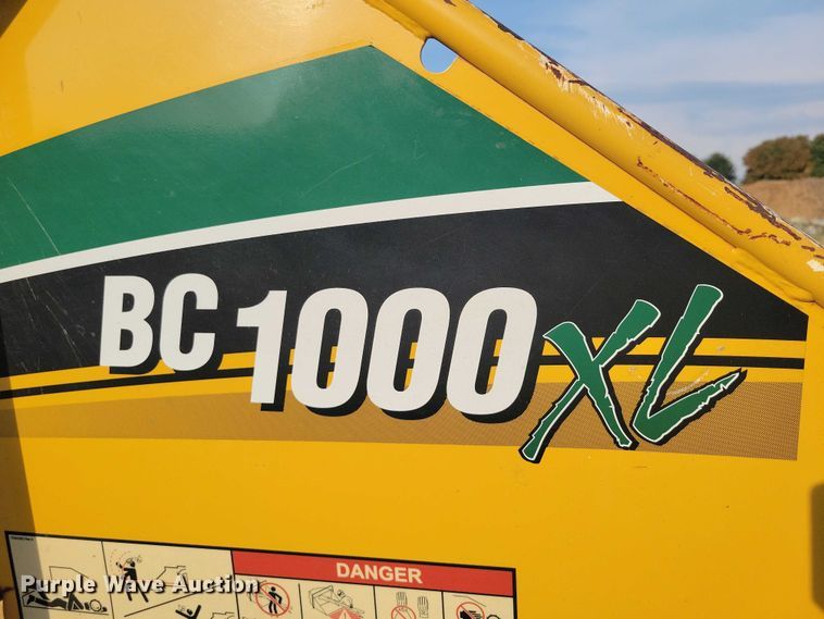 image for item EA2566 2018 Vermeer BC1000XL wood chipper