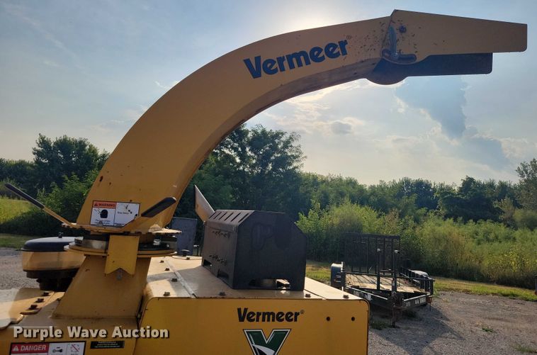 image for item EA2566 2018 Vermeer BC1000XL wood chipper