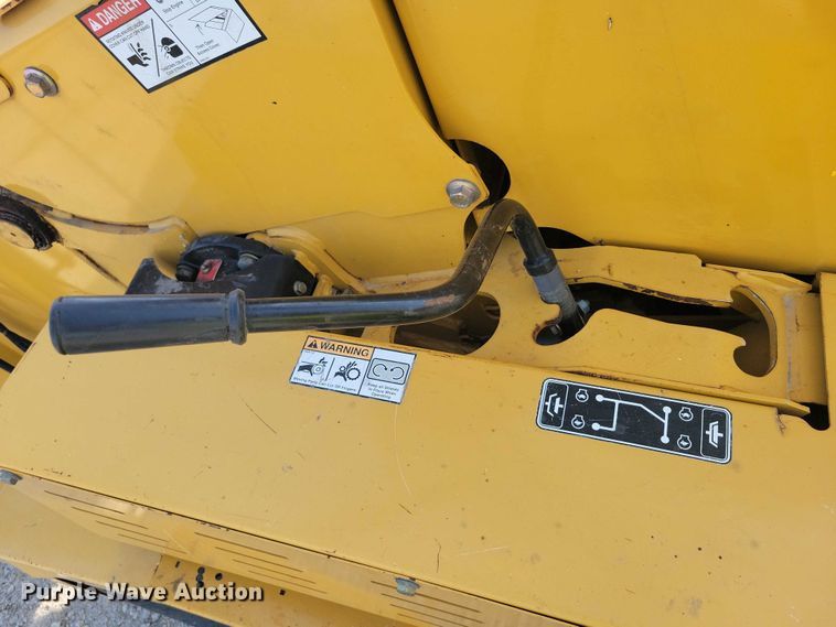 image for item EA2566 2018 Vermeer BC1000XL wood chipper