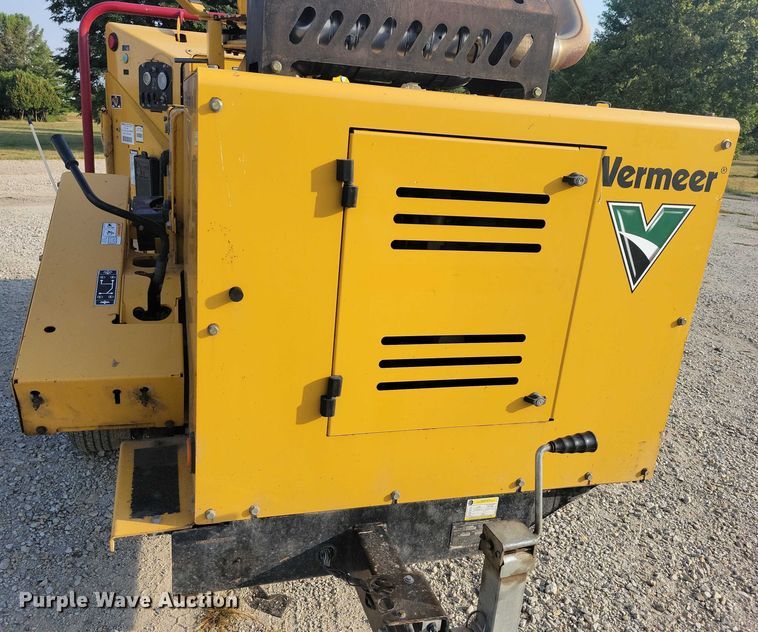 image for item EA2566 2018 Vermeer BC1000XL wood chipper