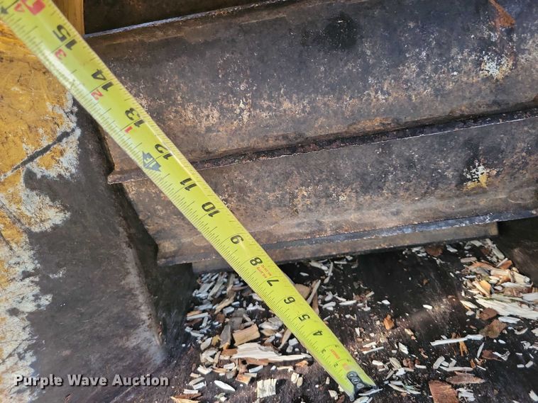 image for item EA2566 2018 Vermeer BC1000XL wood chipper