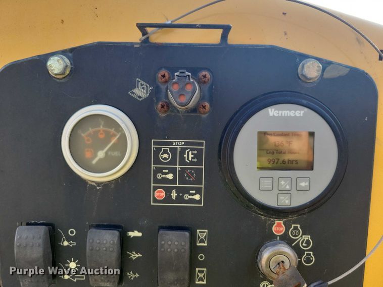 image for item EA2566 2018 Vermeer BC1000XL wood chipper