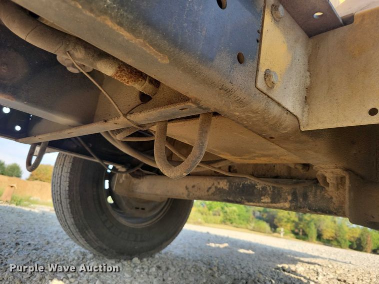 image for item EA2566 2018 Vermeer BC1000XL wood chipper