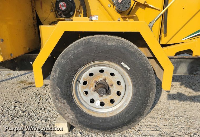 image for item EA2566 2018 Vermeer BC1000XL wood chipper