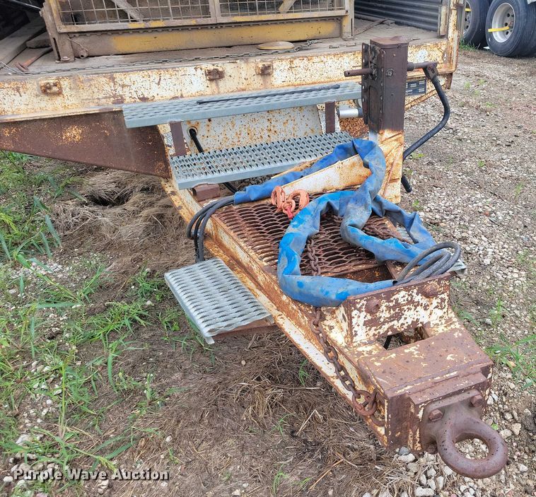 image for item EA2568 1988 Lufkin Trailers 3412 generator