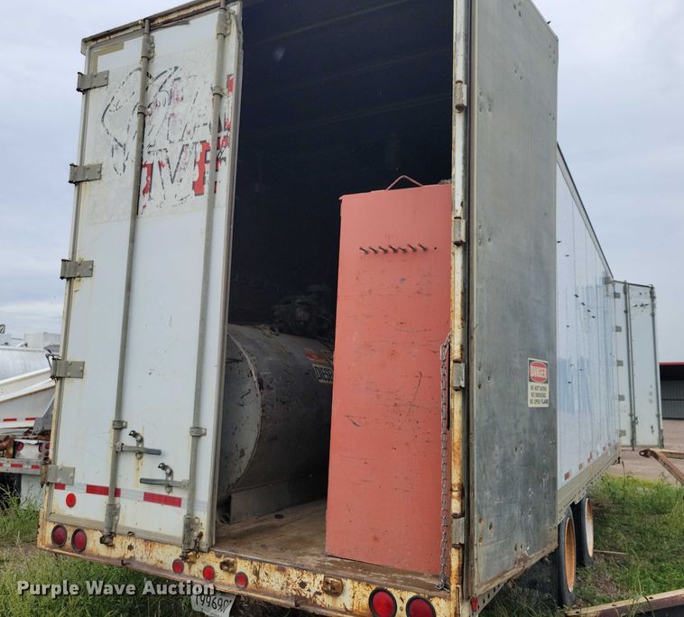 image for item EA2568 1988 Lufkin Trailers 3412 generator