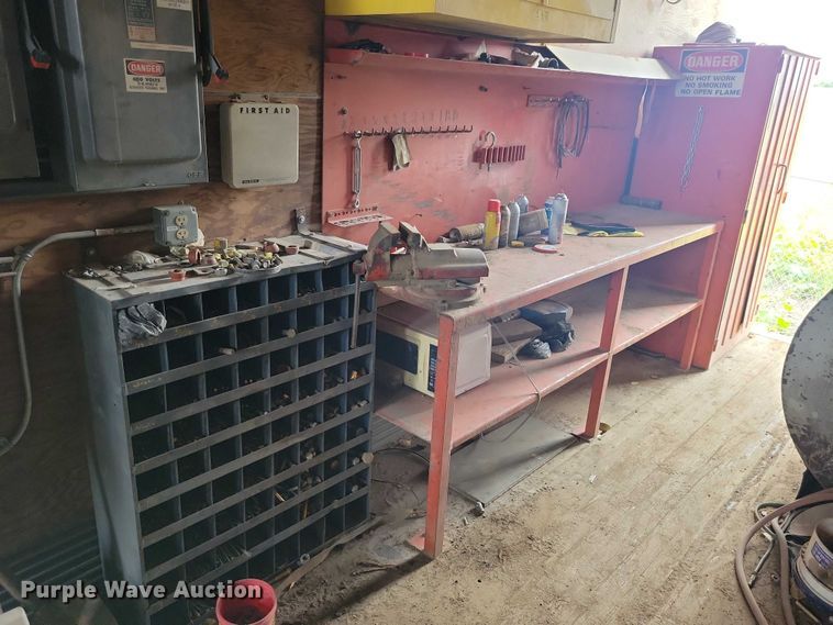 image for item EA2568 1988 Lufkin Trailers 3412 generator