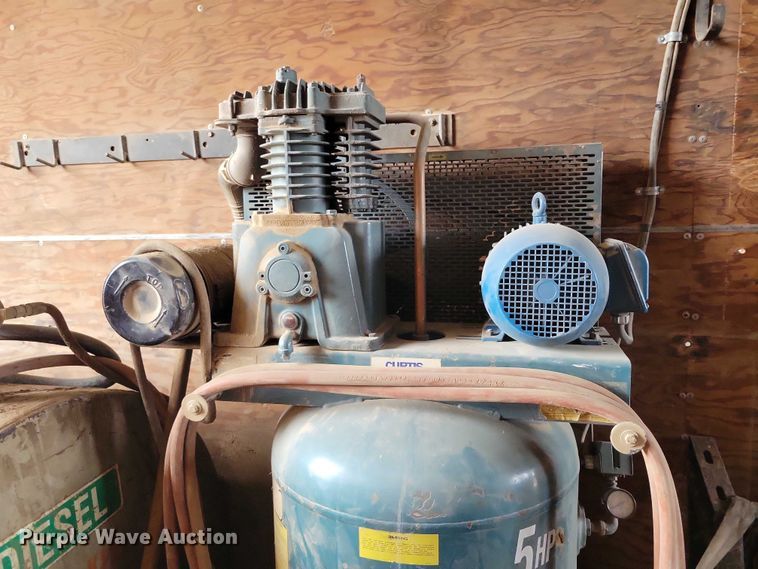 image for item EA2568 1988 Lufkin Trailers 3412 generator