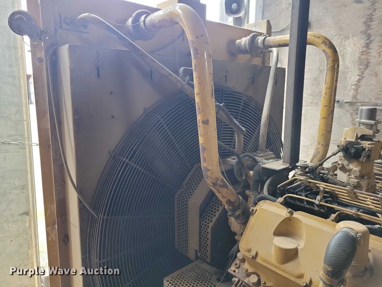 image for item EA2568 1988 Lufkin Trailers 3412 generator