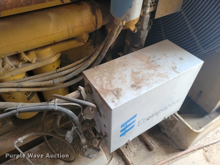 image for item EA2568 1988 Lufkin Trailers 3412 generator