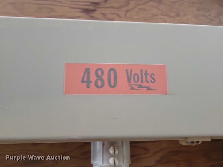 image for item EA2568 1988 Lufkin Trailers 3412 generator