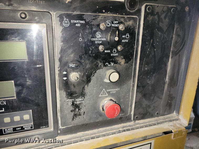 image for item EA2568 1988 Lufkin Trailers 3412 generator