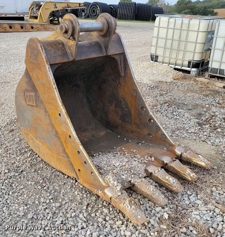 image for item EA2598 Caterpillar excavator bucket