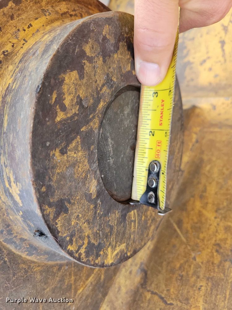 image for item EA2598 Caterpillar excavator bucket