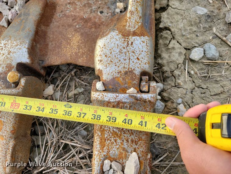 image for item EA2598 Caterpillar excavator bucket