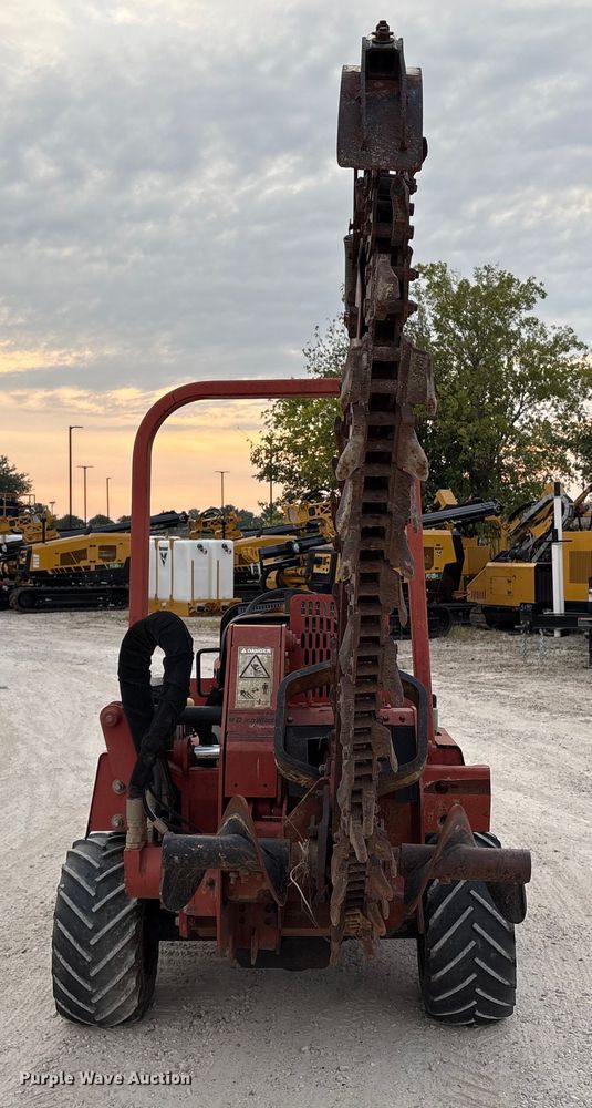 image for item EA6972 2016 Ditch Witch RT45 trencher