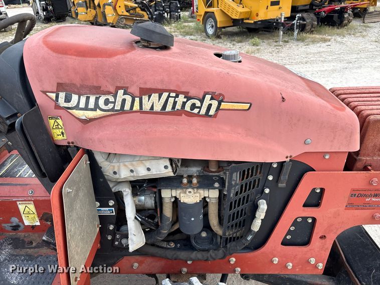 image for item EA6972 2016 Ditch Witch RT45 trencher