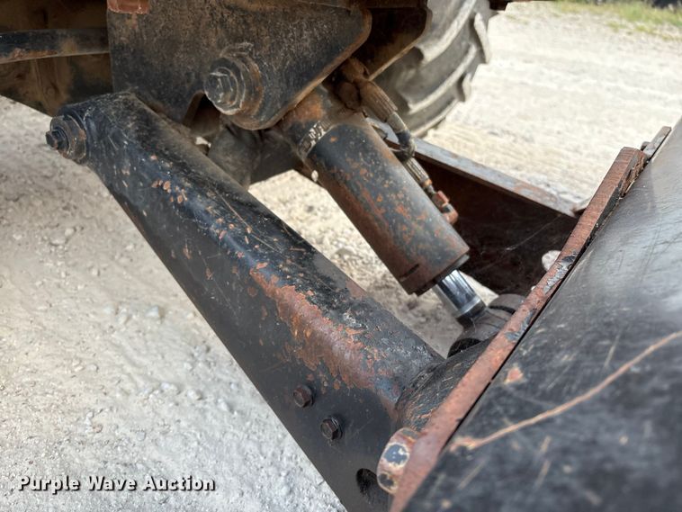 image for item EA6972 2016 Ditch Witch RT45 trencher