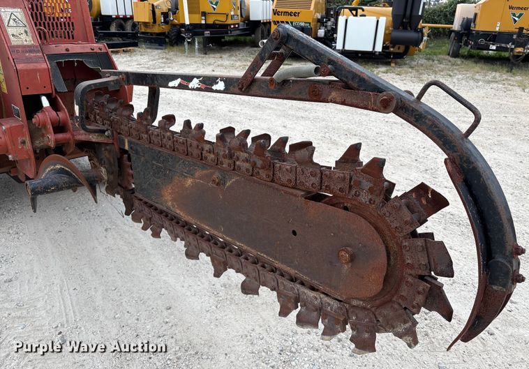 image for item EA6972 2016 Ditch Witch RT45 trencher